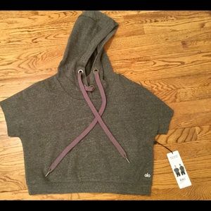 ALO yoga short sleeve top